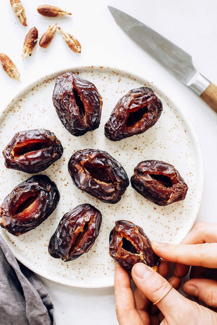 How to Choose the Right Iranian Date Type for Your Market?